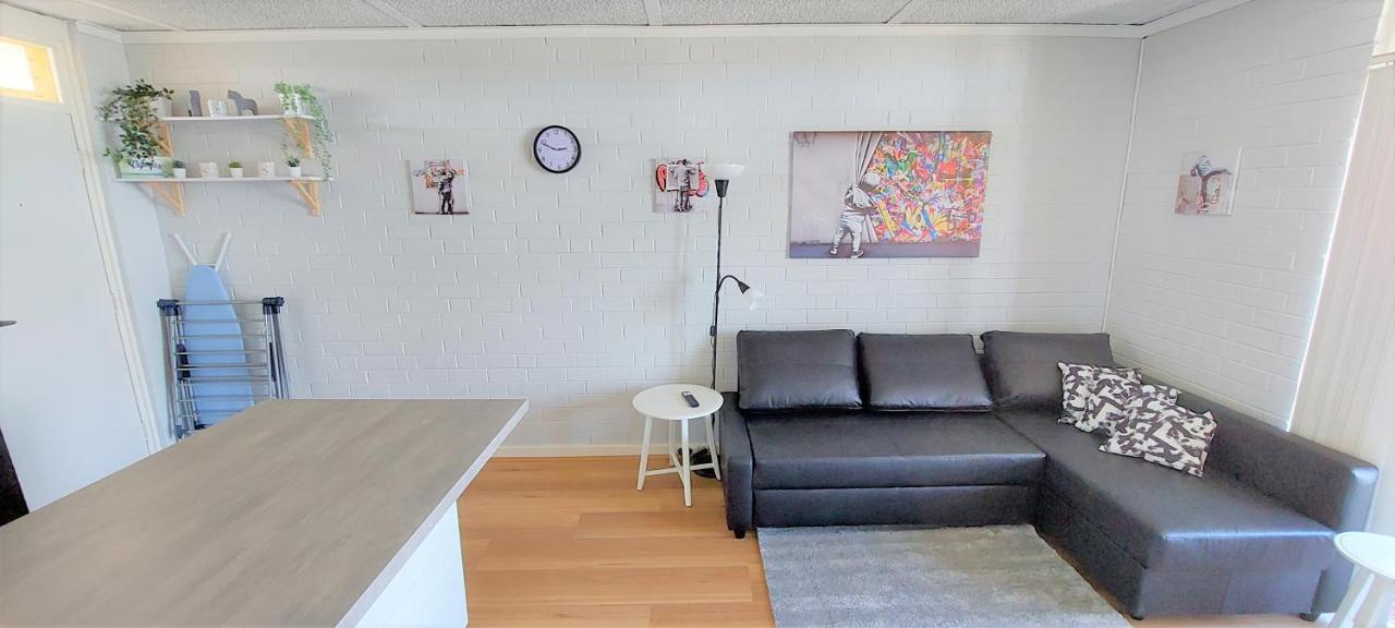 Sky High On Arundel - Central Fremantle Apartment ภายนอก รูปภาพ