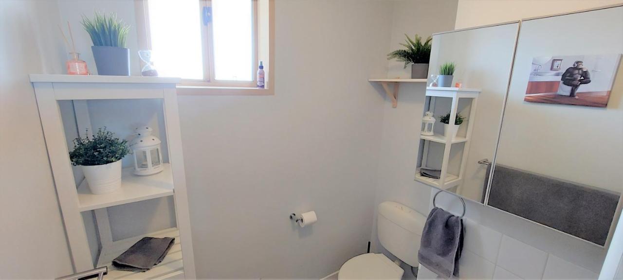 Sky High On Arundel - Central Fremantle Apartment ภายนอก รูปภาพ